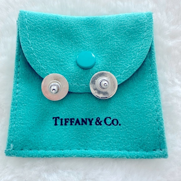 Return to Tiffany Mini Earrings with Pouch - Picture 2 of 3